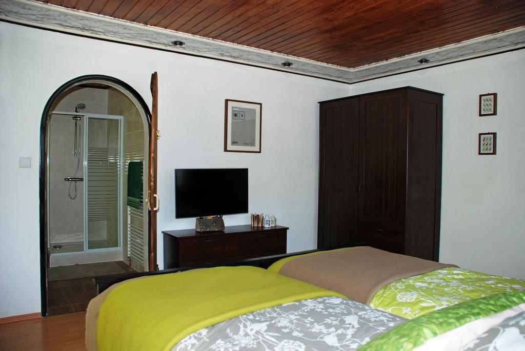 Waldblick Landhaus B&B Schwarzenbach an der Pielach Chambre photo